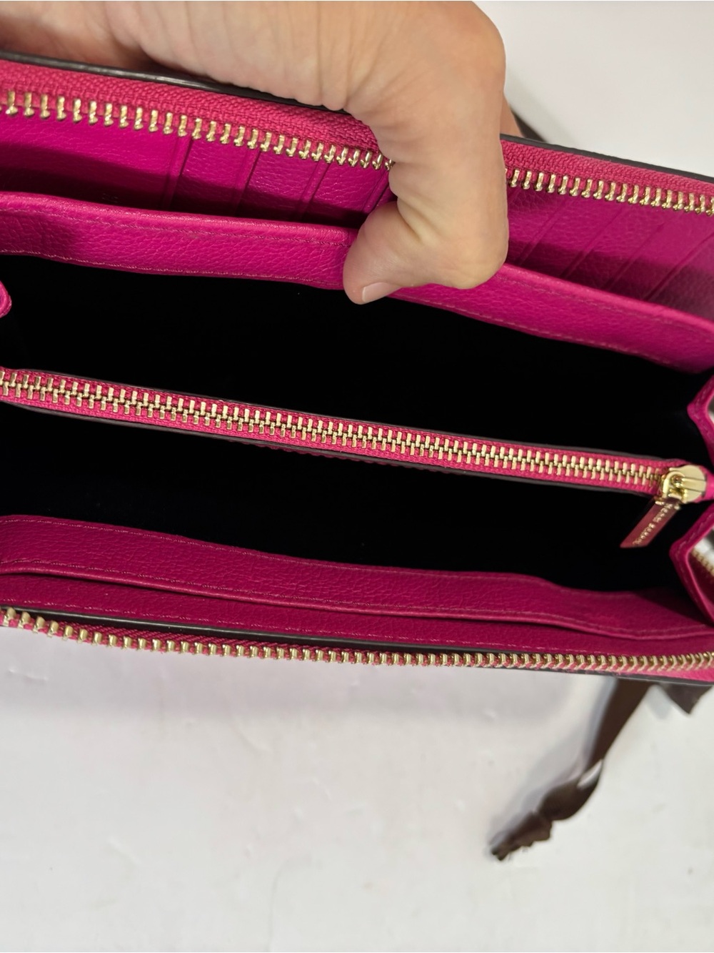 Henri Bendel Bifold Wallet Card Holder Sofiano Leather Fuchsia Pink-Never Used - Picture 6 of 9